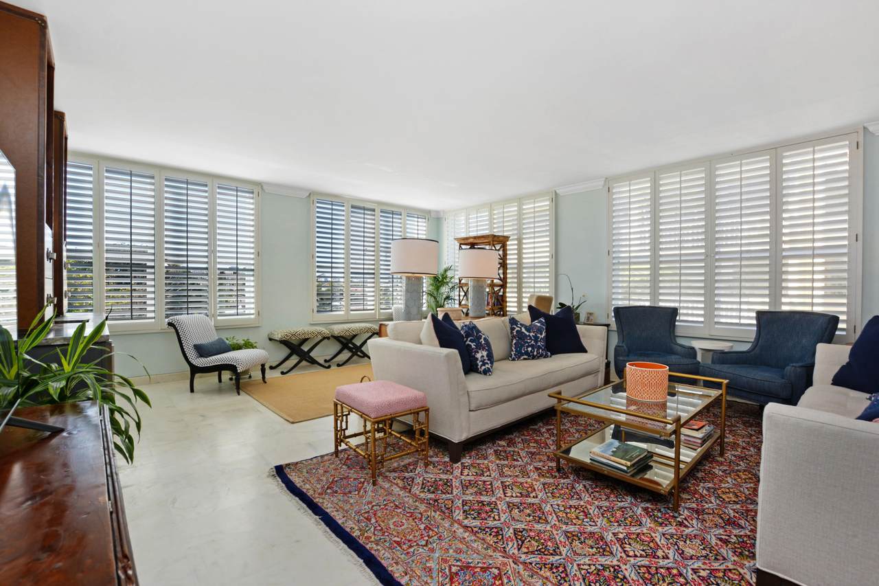 340 Ocean Boulevard - Photo 1