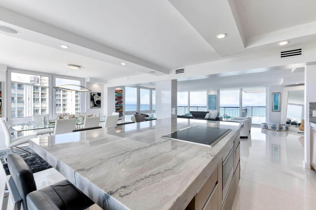 5380 Ocean Drive - Photo 1