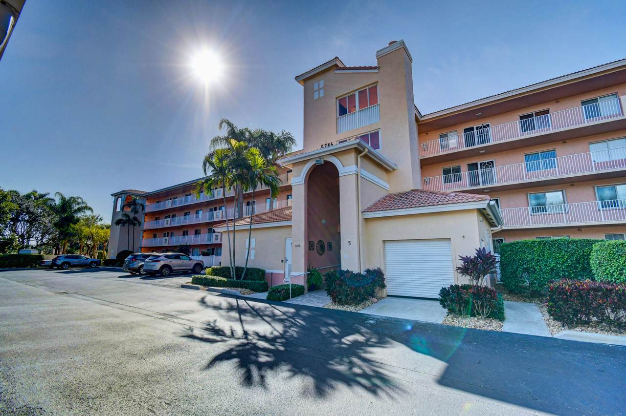 5746 Crystal Shores Drive - Photo 1