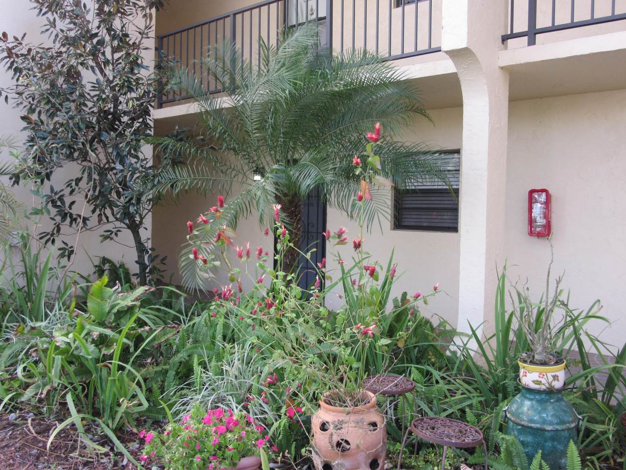 2050 Oleander Boulevard - Photo 1