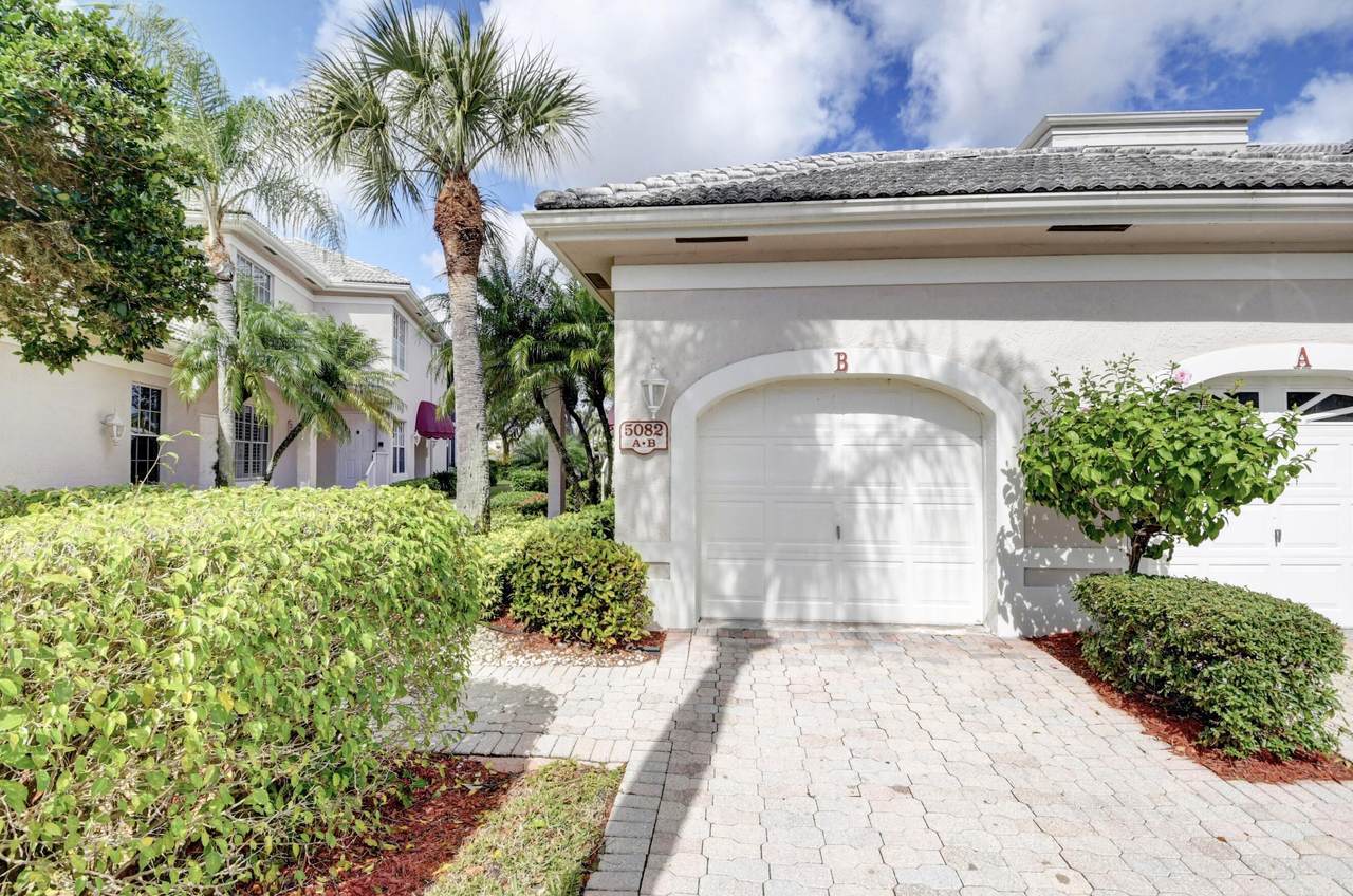 5082 Lake Catalina Drive - Photo 1