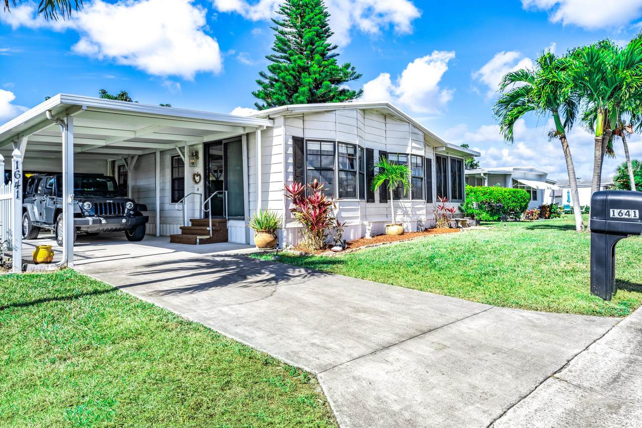 1641 64th Way - Photo 1