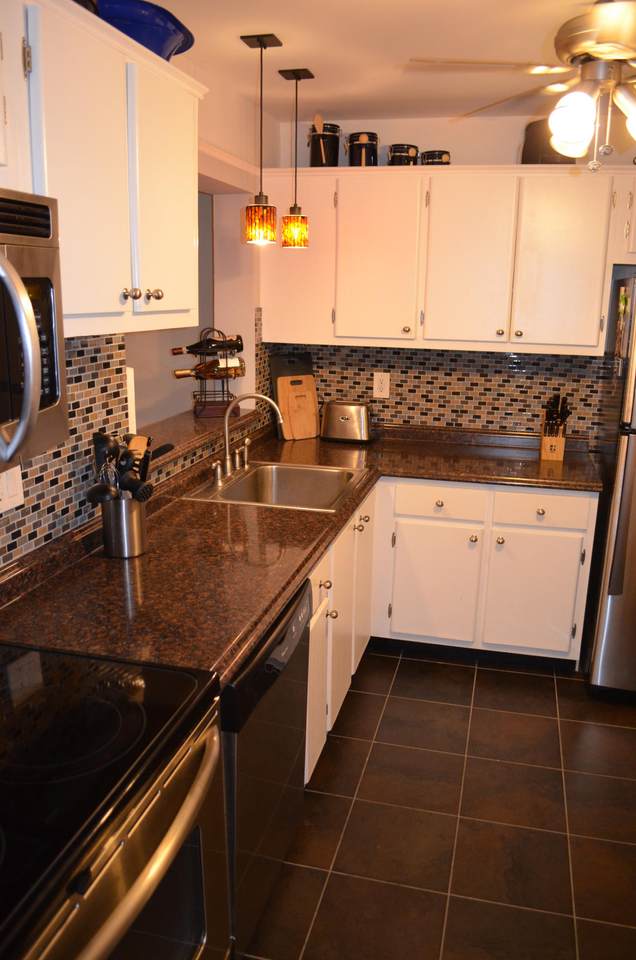 5220 Las Verdes Circle - Photo 1