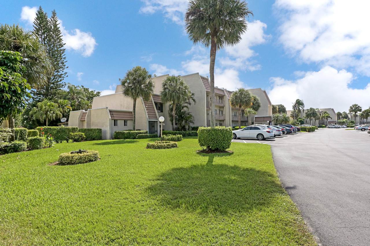 4070 Tivoli 307 Court - Photo 1