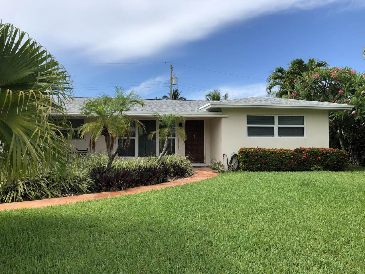 431 Sunset Way - Photo 1