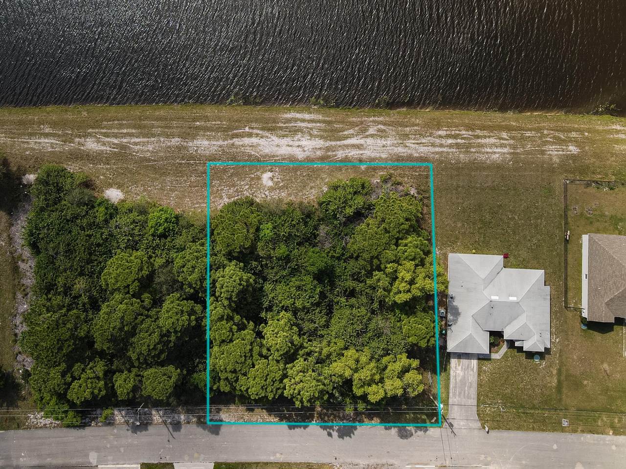 480 College Parak Road - Photo 1