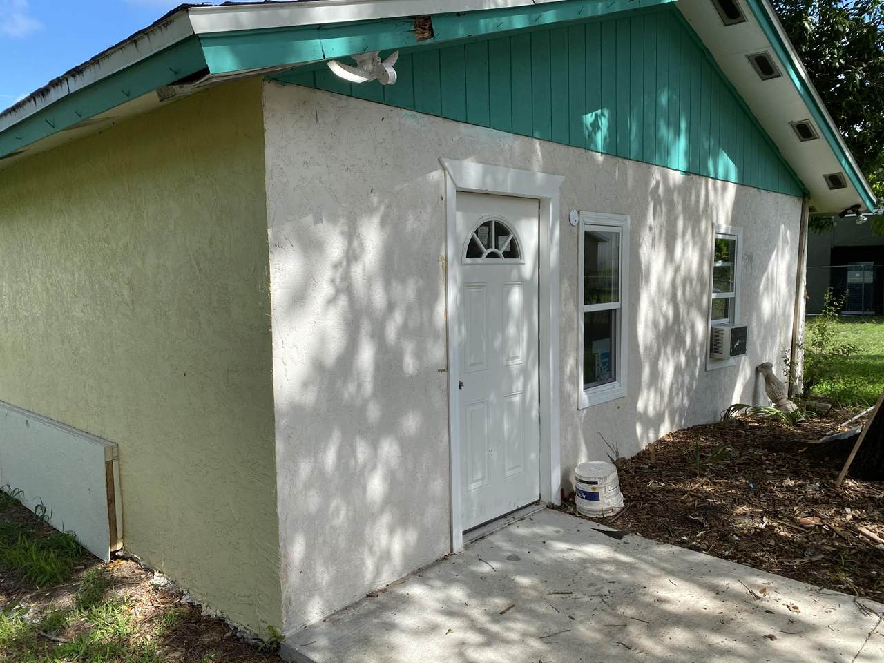 529 11th Street - Photo 1