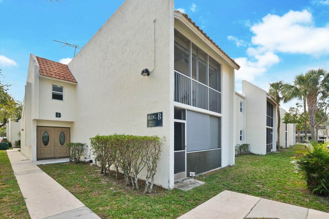 1428 4th Avenue - Photo 1