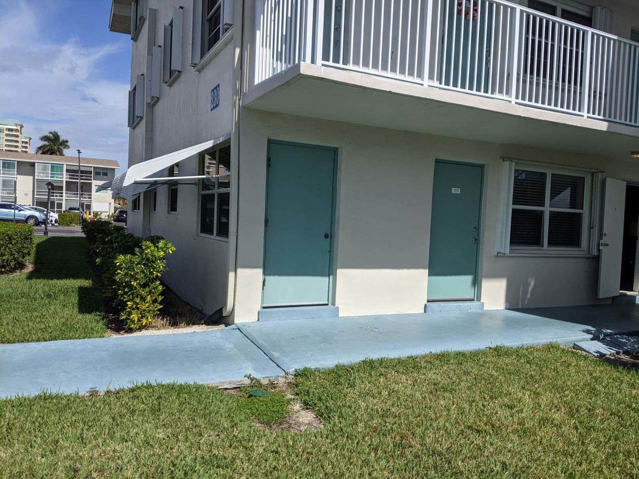 230 Horizons - Photo 1