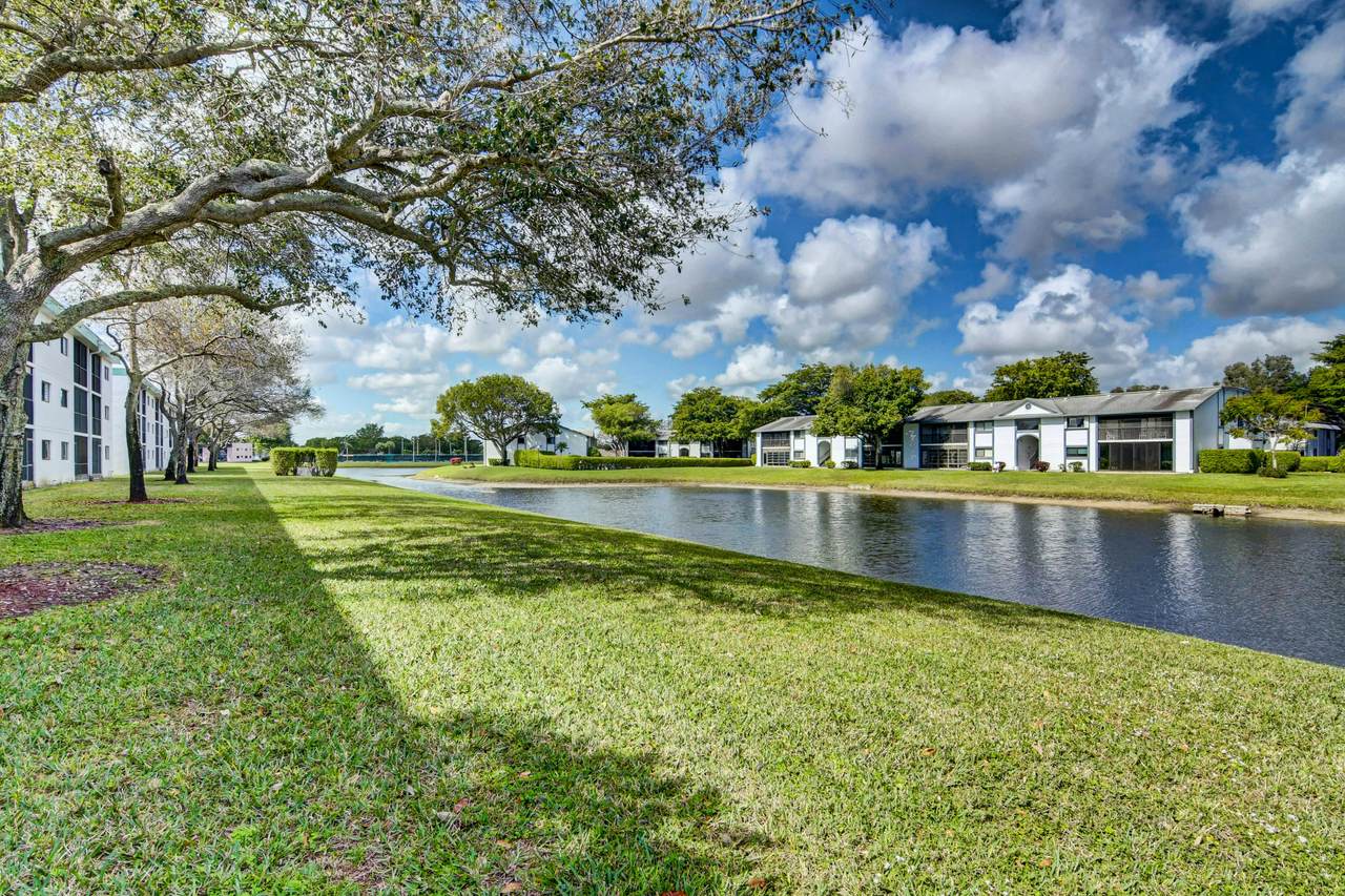 15365 Lakes Of Delray Boulevard - Photo 1