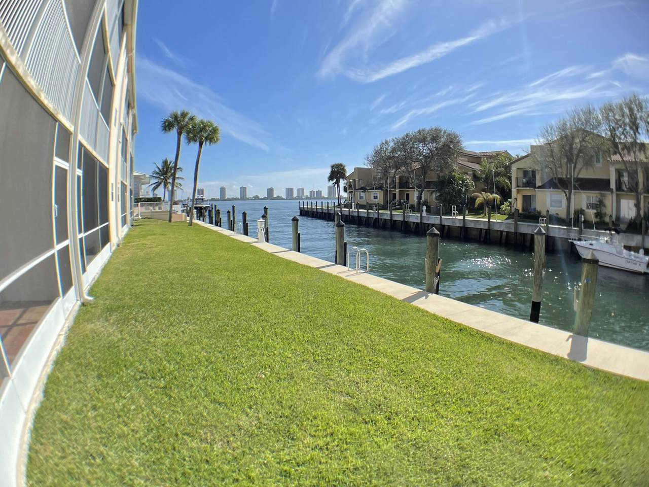 120 Lehane Terrace - Photo 1