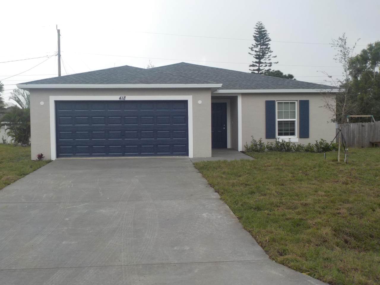 418 Fields Avenue - Photo 1