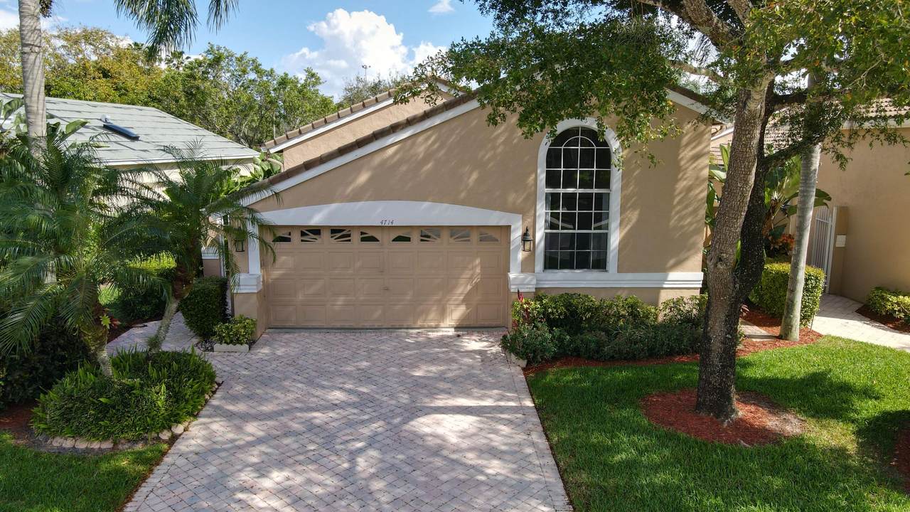4714 Carlton Golf Drive - Photo 1