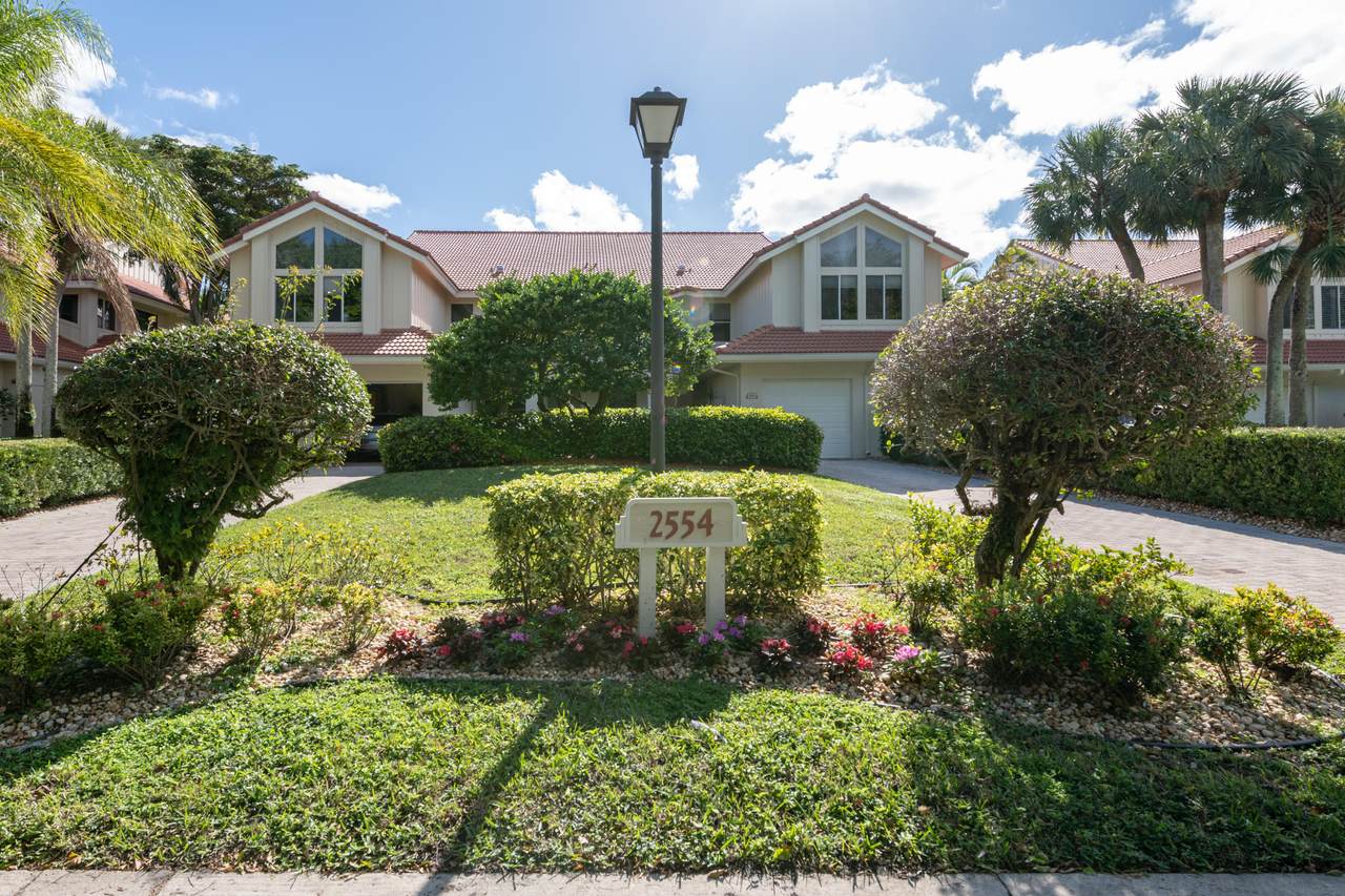 2554 Coco Plum Boulevard - Photo 1