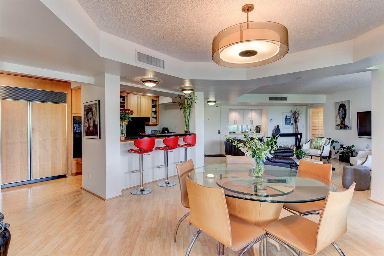100 5th Avenue - Photo 1