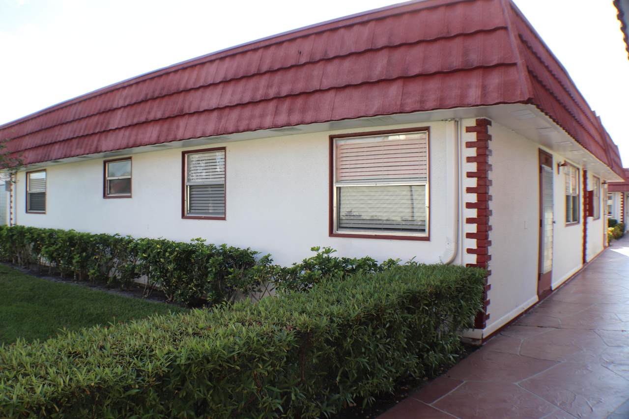 109 Waterford - Photo 1