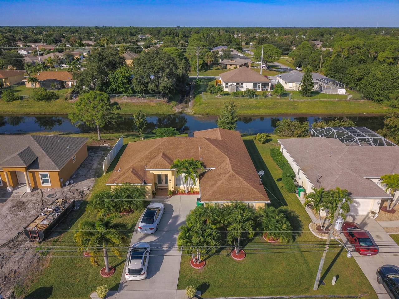 233 Whitmore Drive - Photo 1