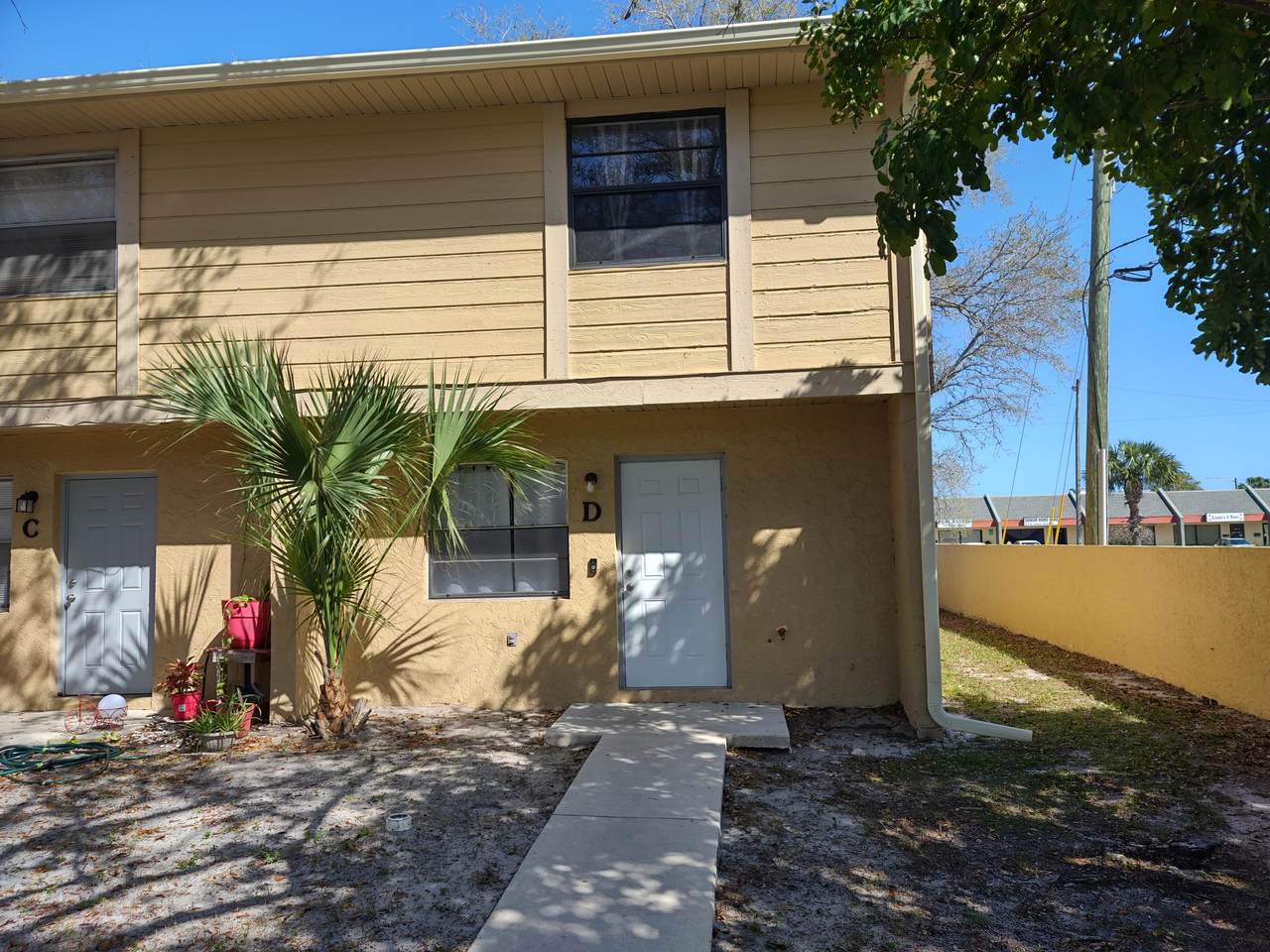 2019 Oleander Boulevard - Photo 1