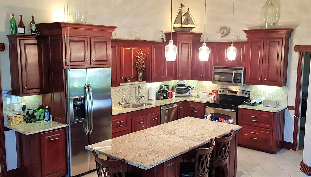 8142 Mimosa Place - Photo 1