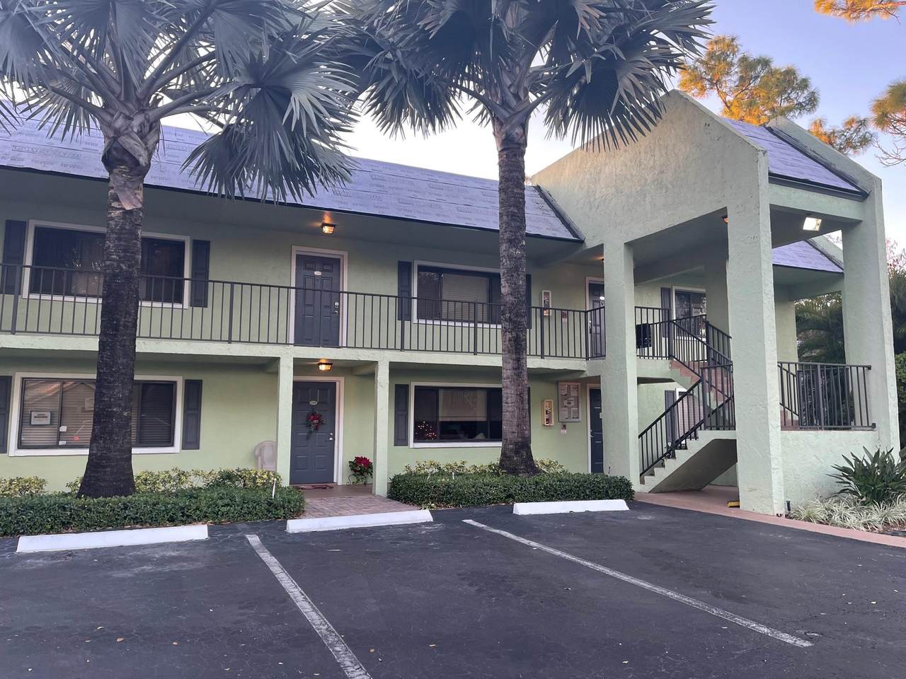 711 Forest Club Drive - Photo 1