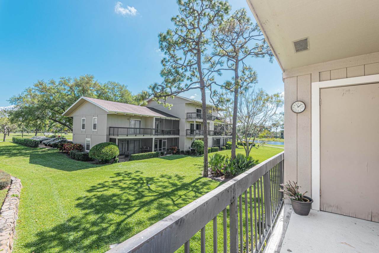 18560 Wood Haven Lane - Photo 1