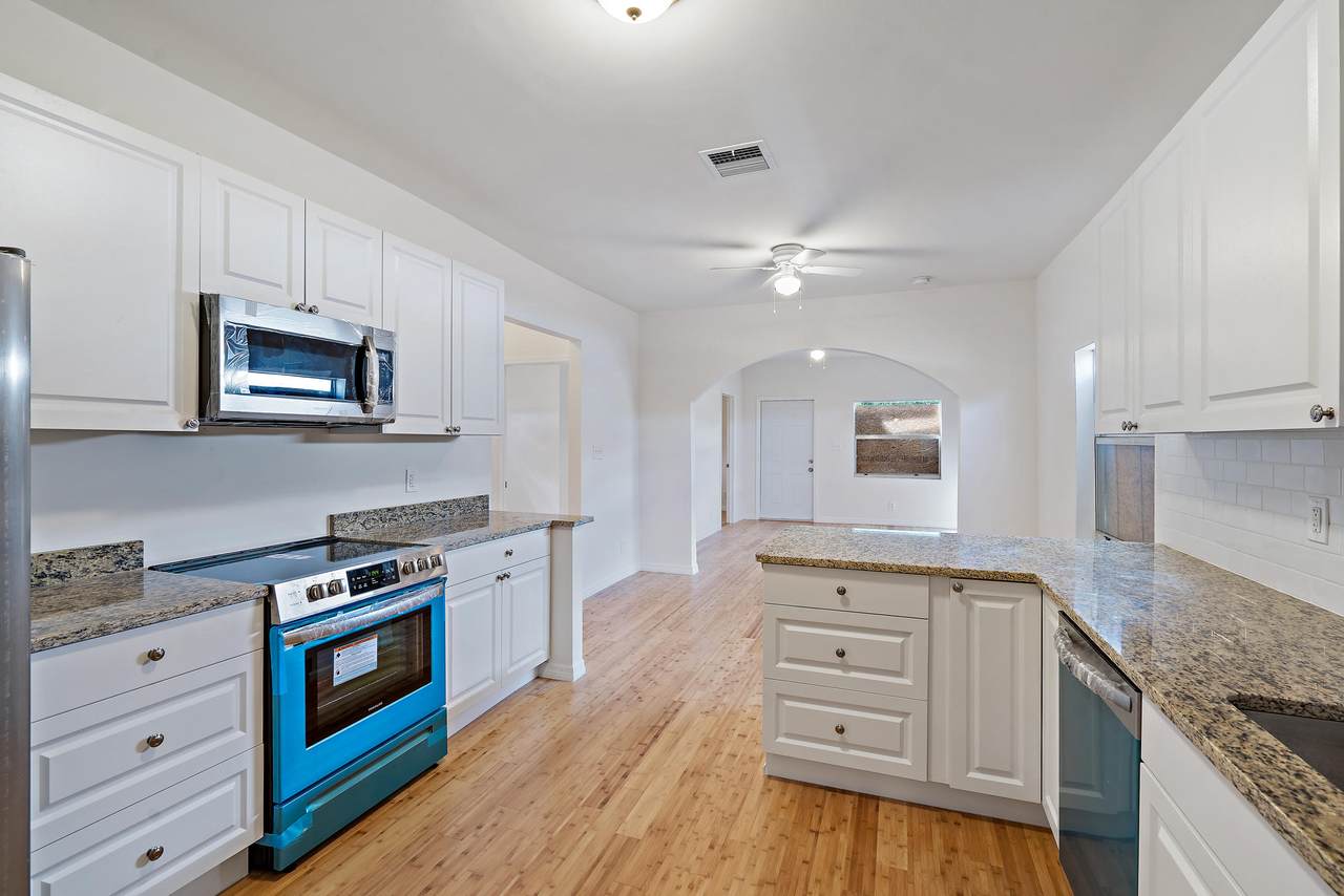 3808 Greenwood Avenue - Photo 1