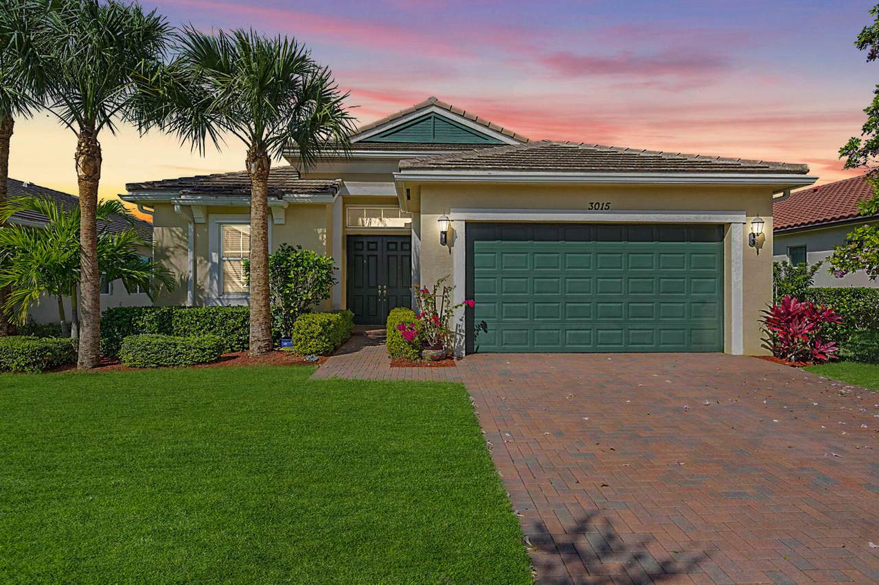 3015 Strada Court - Photo 1