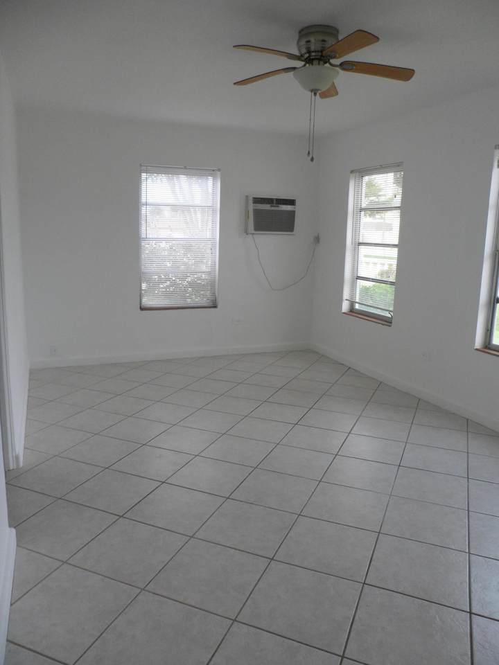 2435 Park Avenue - Photo 1