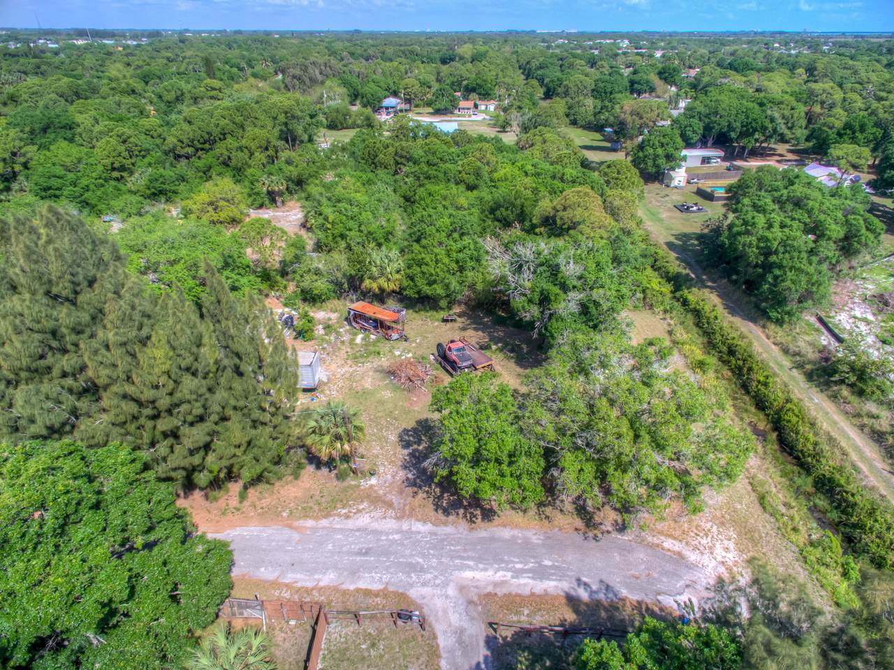 332 Florida Avenue - Photo 1