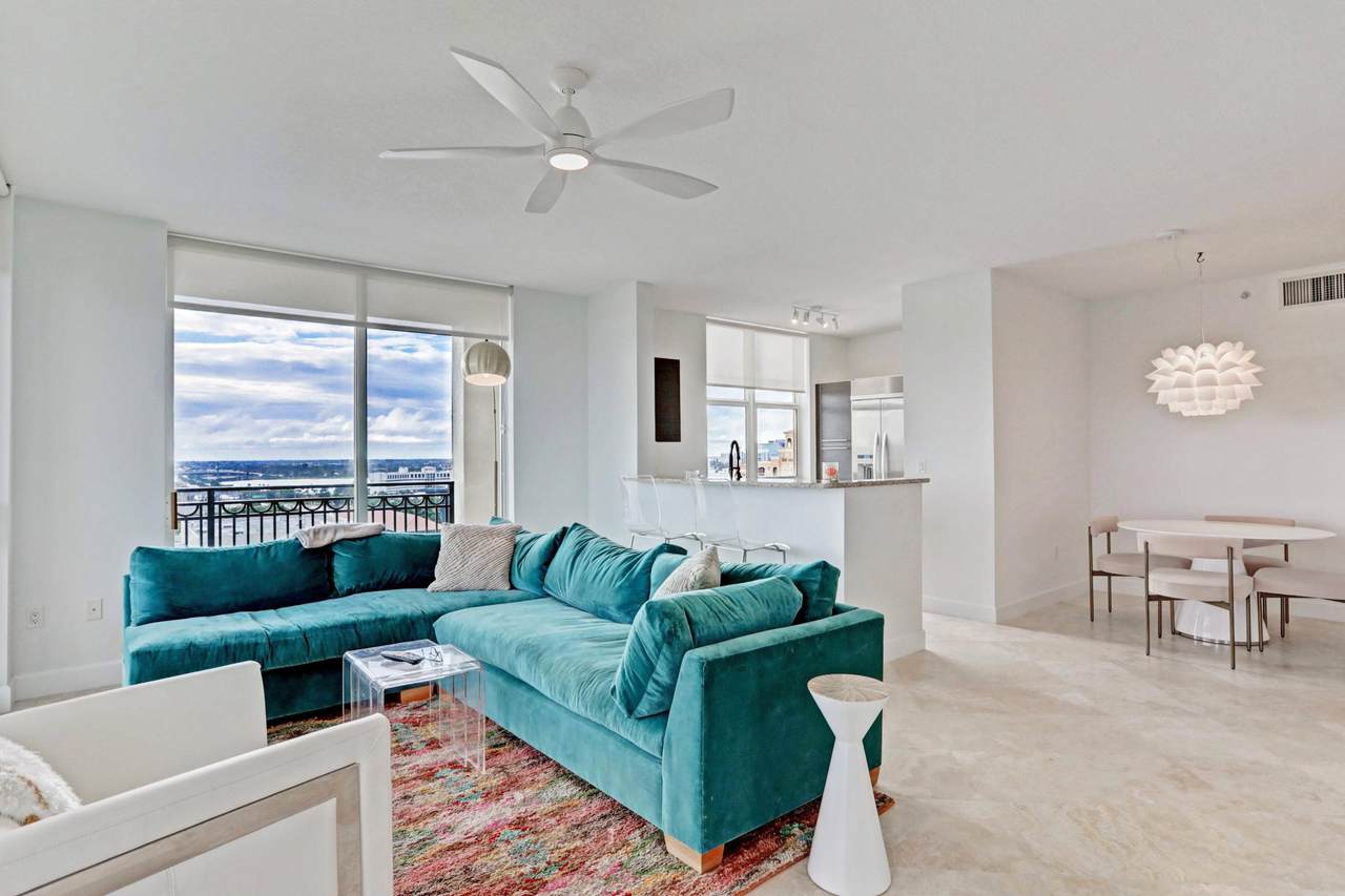 550 Okeechobee Boulevard - Photo 1