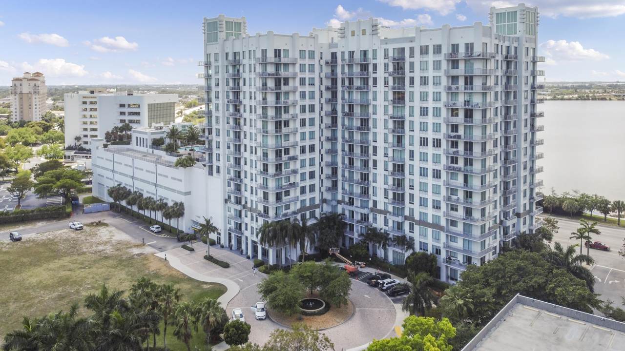 300 Australian 1418 Avenue - Photo 1