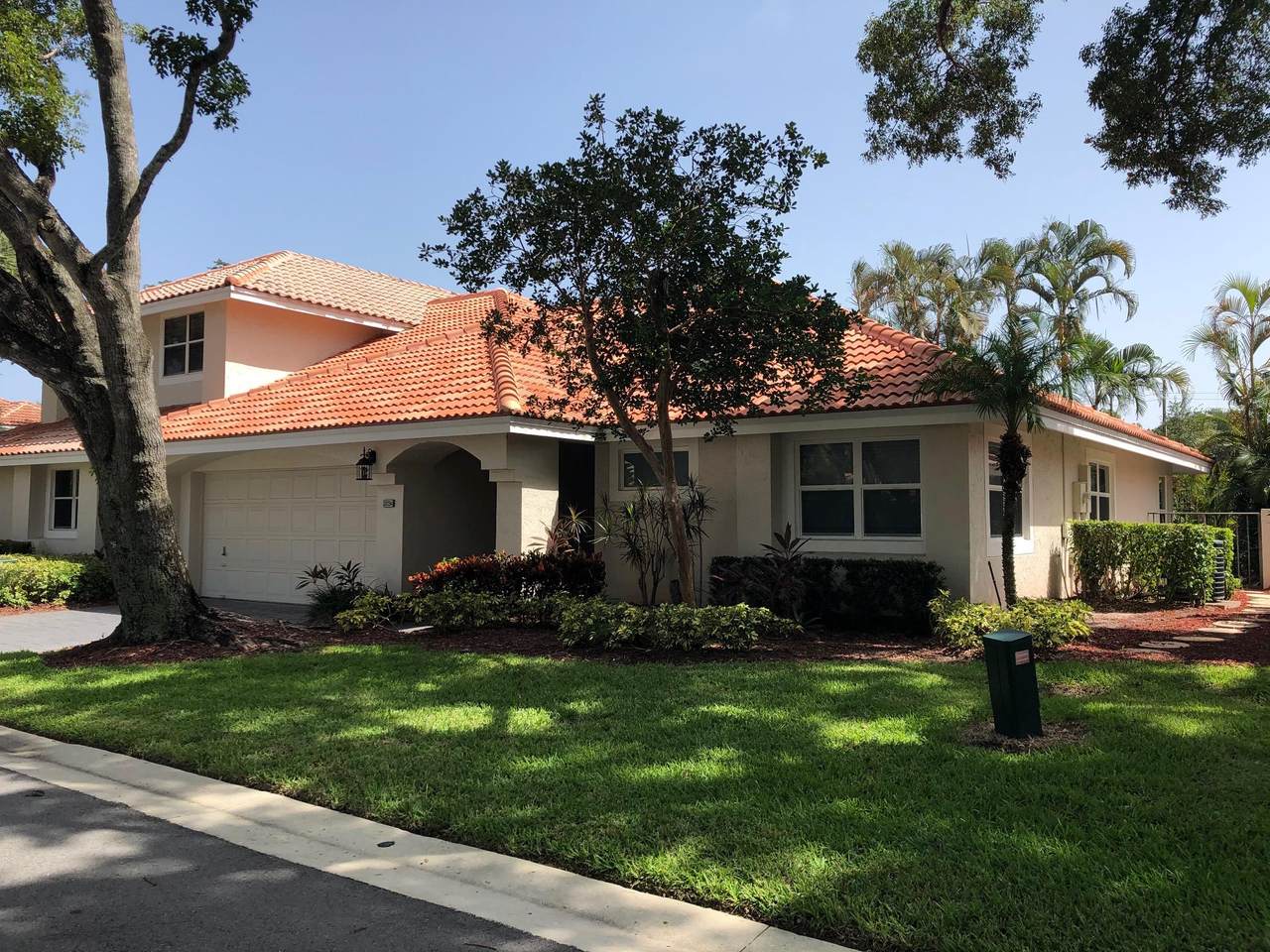 2034 52nd Street - Photo 1