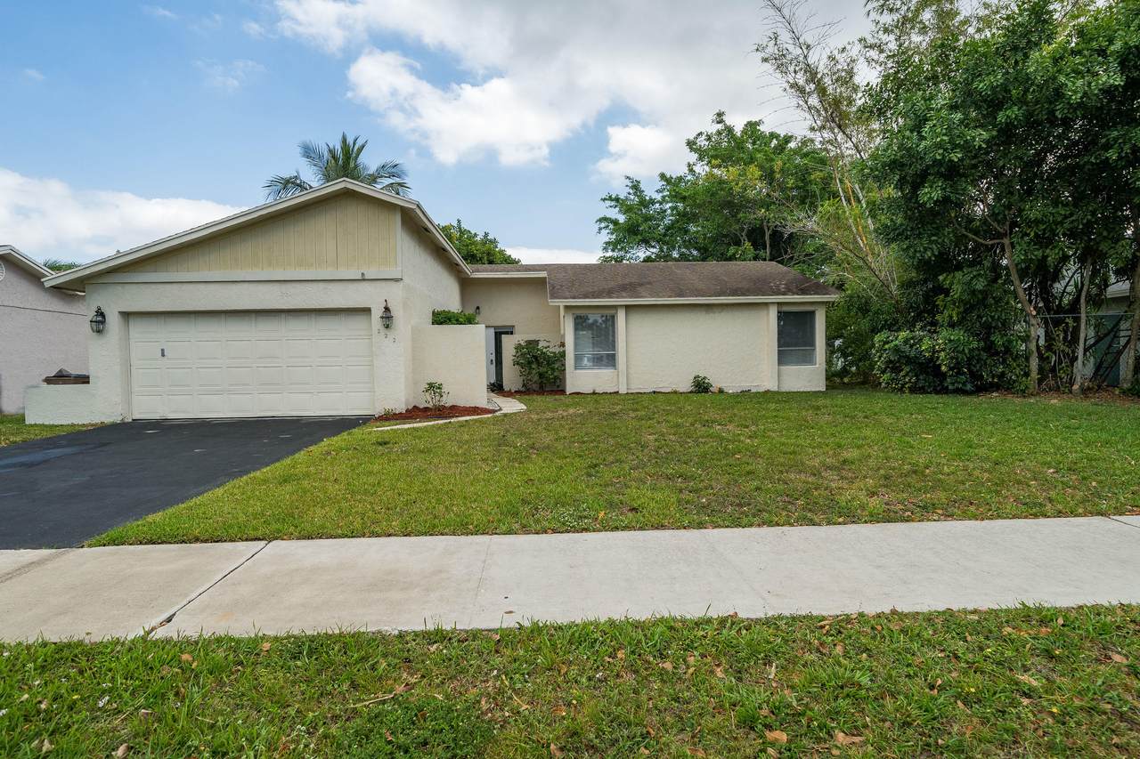 222 41st Avenue - Photo 1