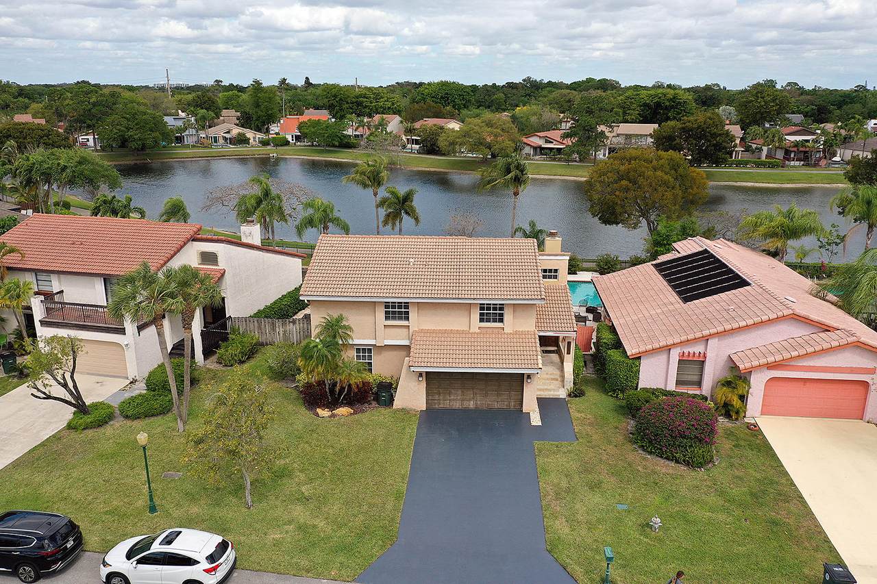 6519 Sweet Maple Lane - Photo 1