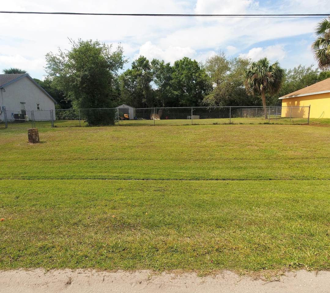 1780 Bradway Lane - Photo 1