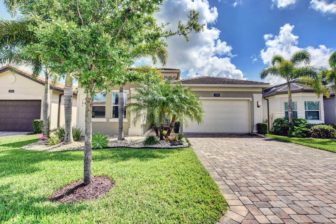 12790 Bonnington Range Drive - Photo 1