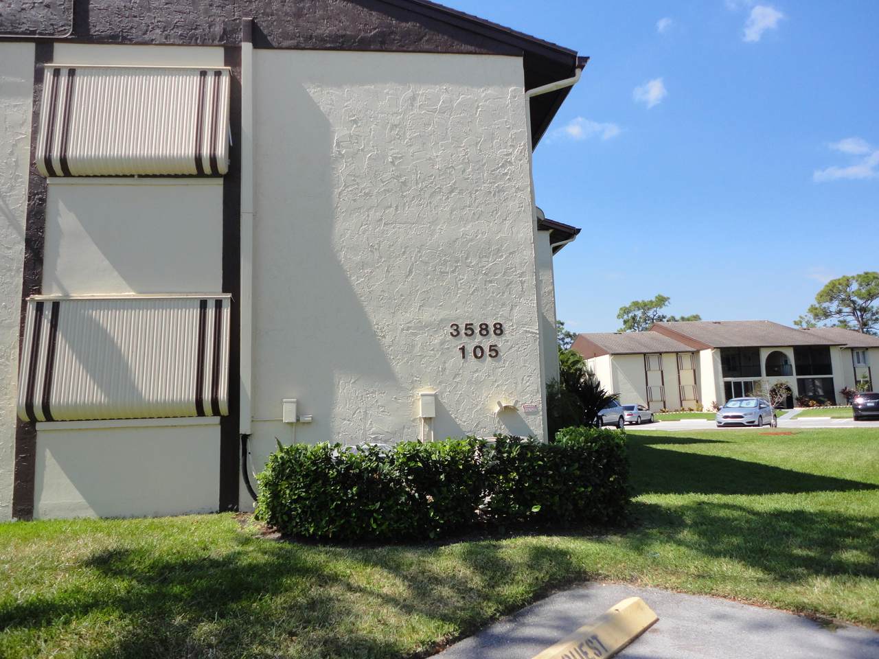 3588 La Aires Court - Photo 1