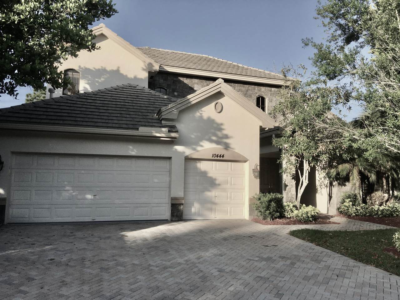 10444 Trianon Place - Photo 1