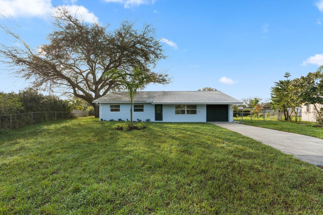 3514 Roselawn Boulevard - Photo 1