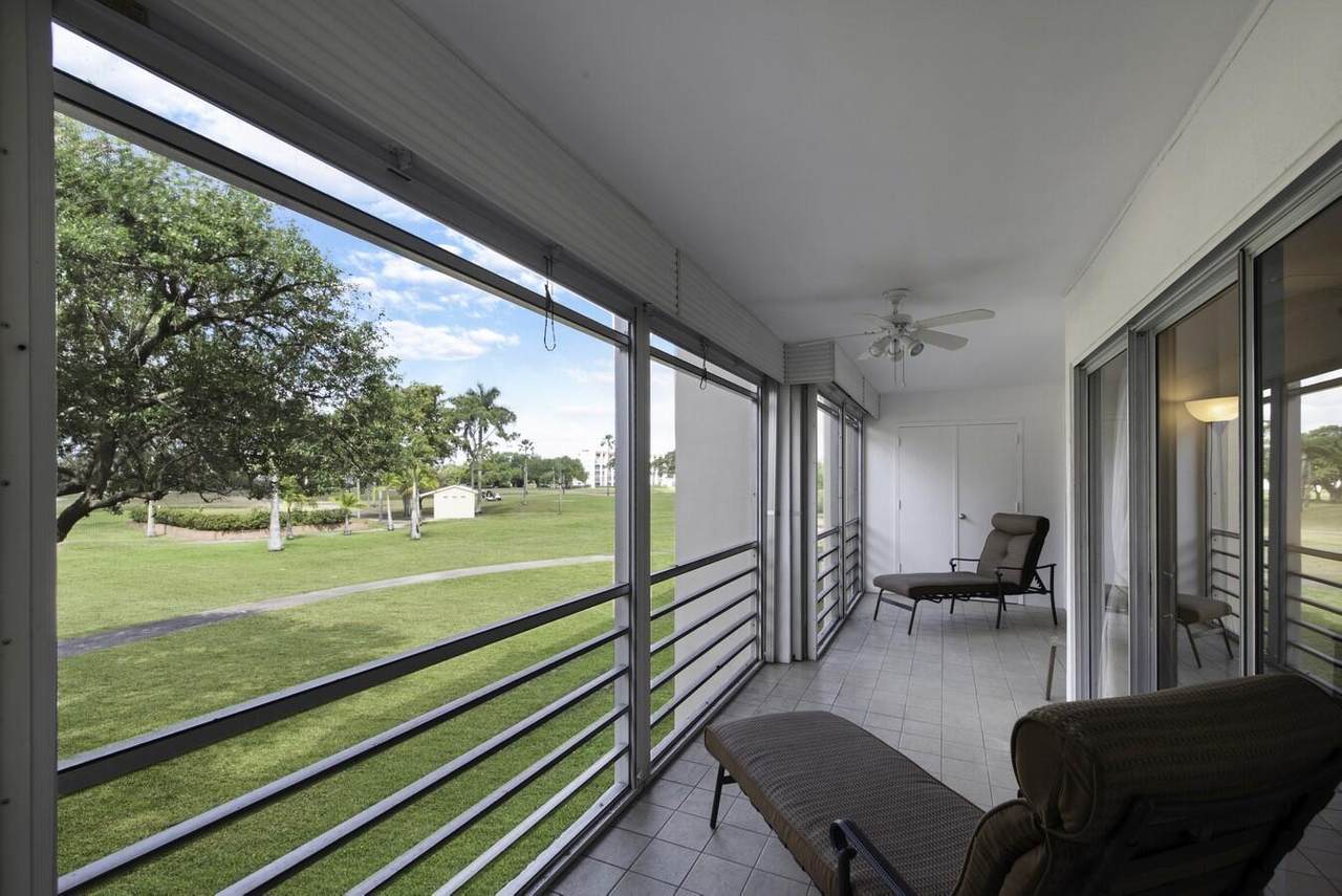3871 Via Poinciana - Photo 1