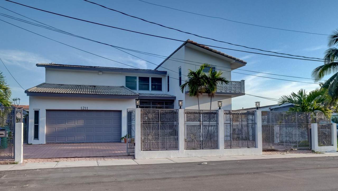 1211 81st Terrace - Photo 1