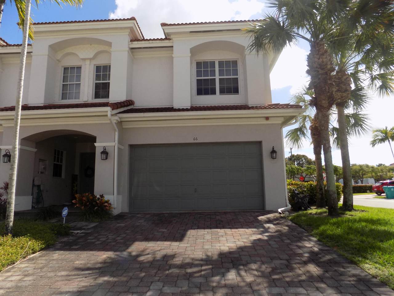 66 Lancaster Road - Photo 1