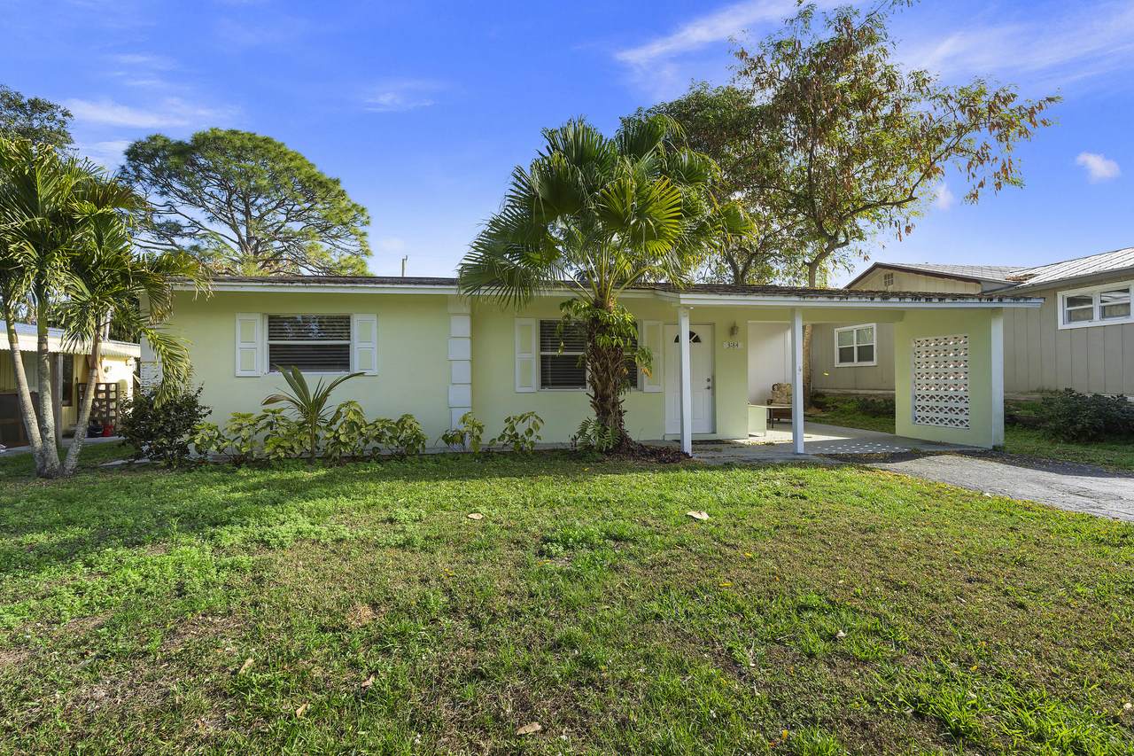 3184 Banyan Street - Photo 1