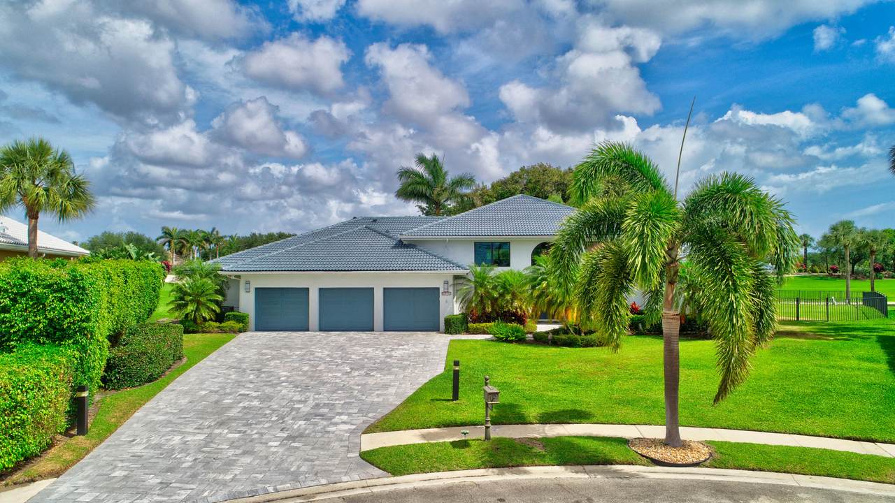 4837 Tallowwood Lane - Photo 1