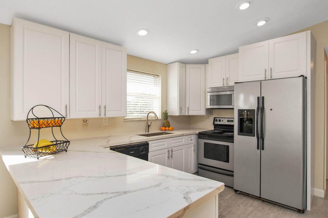 31019 Avenue G - Photo 1
