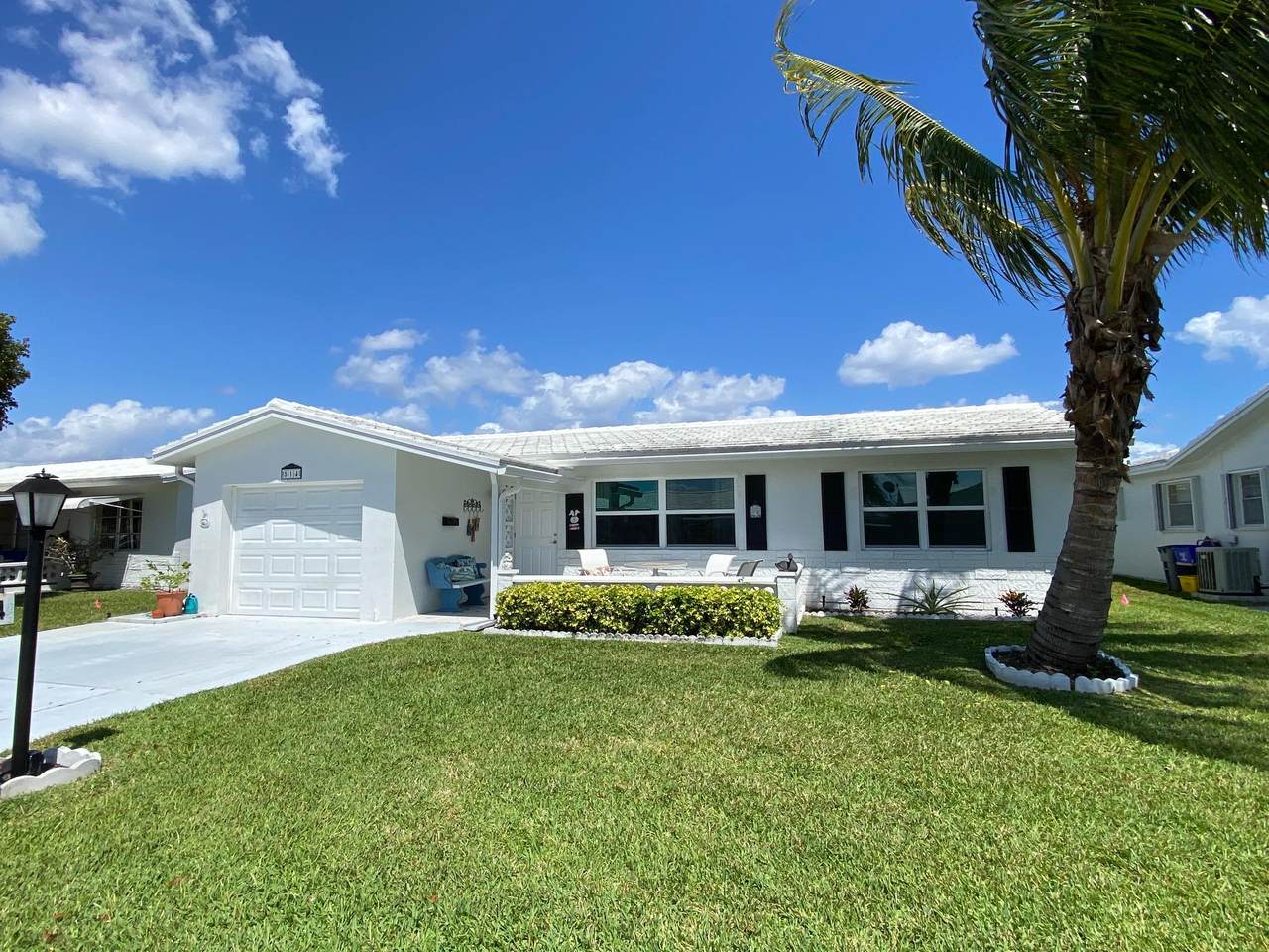 514 19th Street - Photo 1