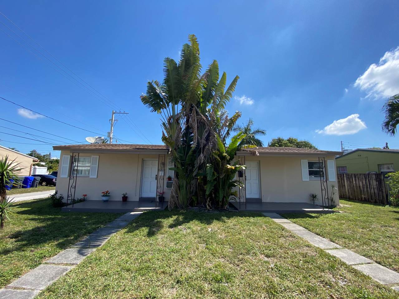 709 20 Court - Photo 1