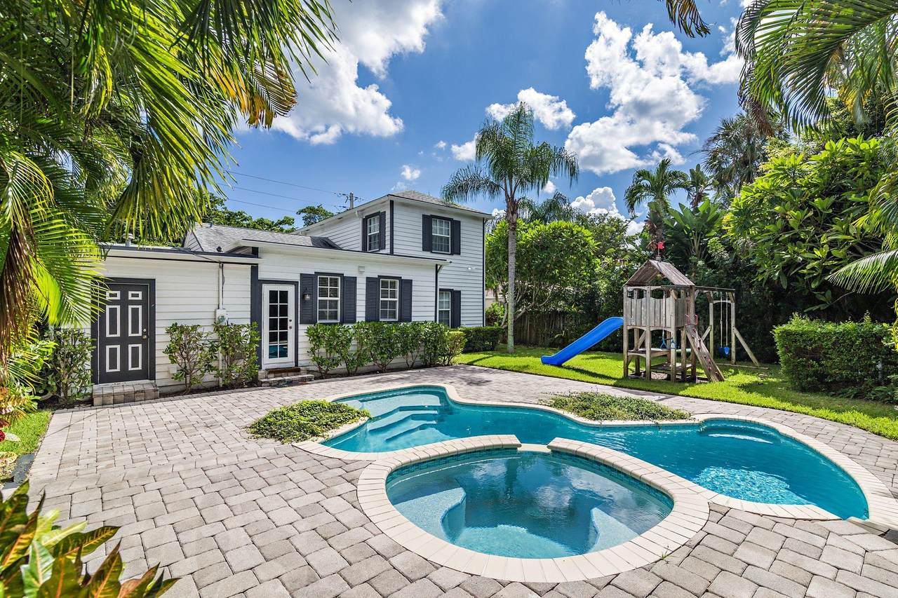 2745 Olive Avenue - Photo 1