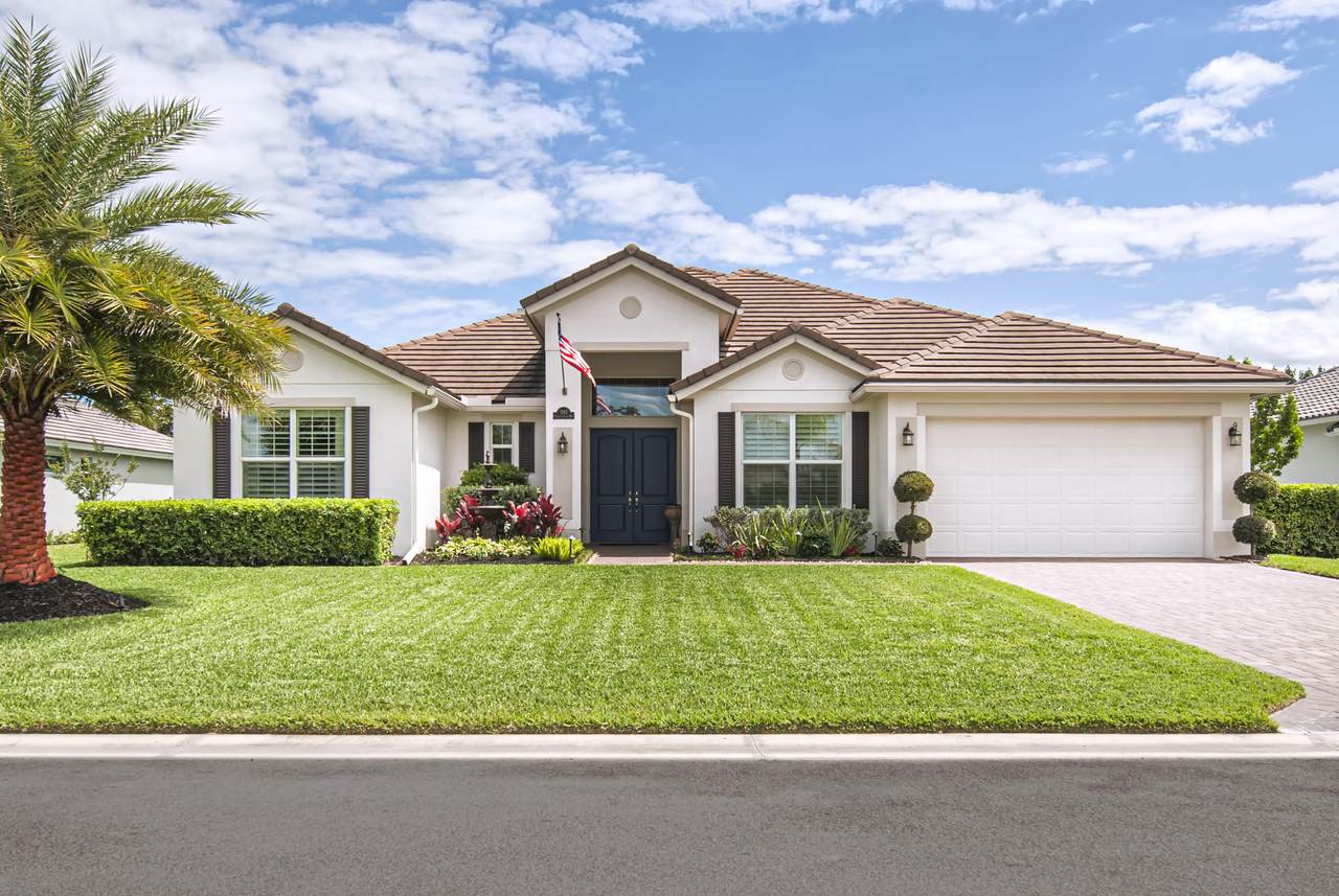 3142 Berkley Square Way - Photo 1