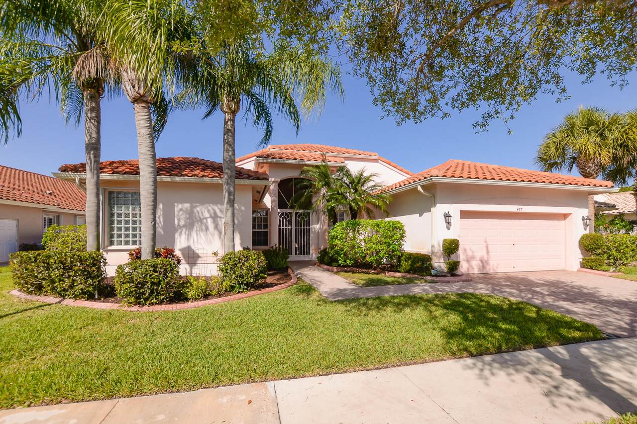 477 Blue Lake Drive - Photo 1
